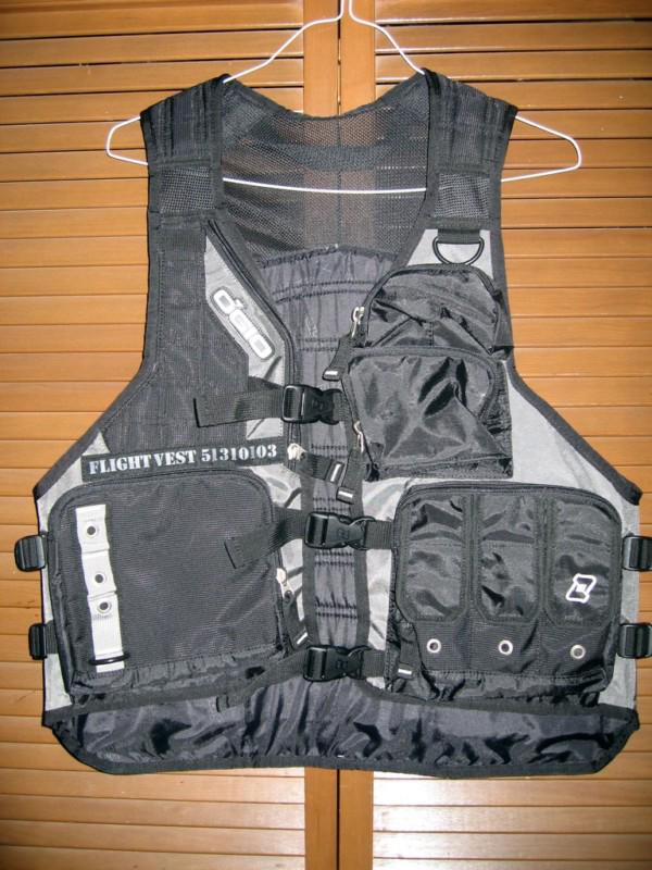 ***ogio flight vest  w/ brand new dehydration bladder exclnt condtion   ***