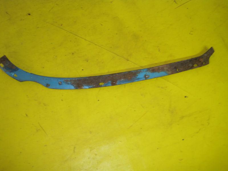 1959 chevy bel air 4 door left kick panel retainer