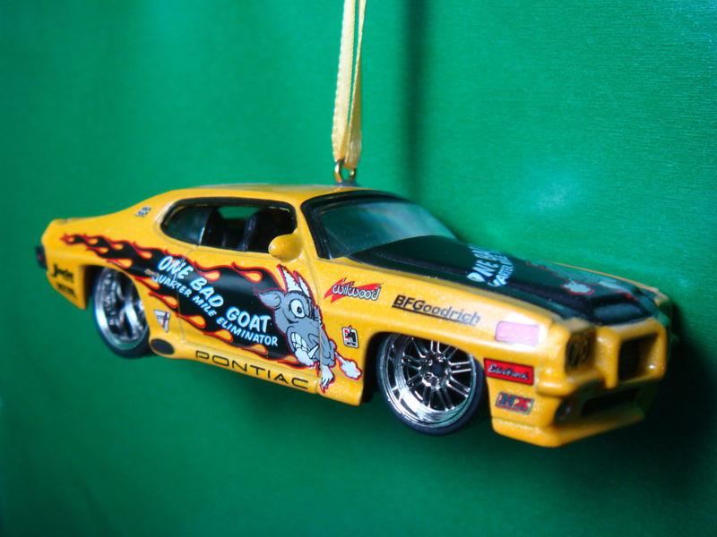 1971 '71 pontiac gto yellow racing christmas tree ornament