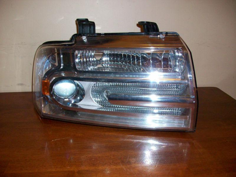 Lincoln navigator oem right hand headlight 07 08 09 10 11 12 13 2007-2013