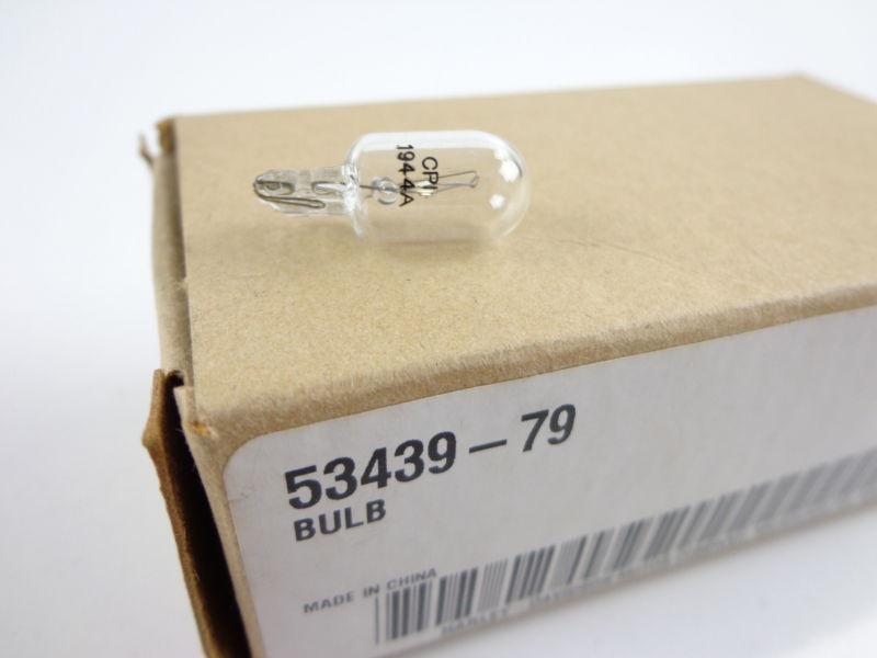 Harley davidson  luggage box side bulb 53439-79