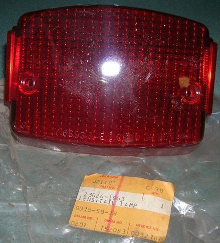 Genuine kawasaki motorcycle tail light/lamp lens vulcan 750 "86-06" (23026-1063)