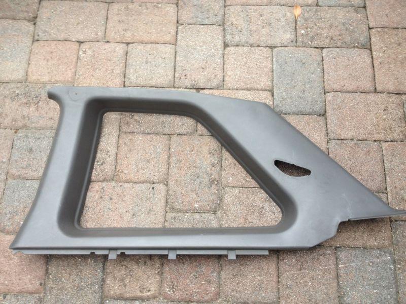 91-94 nissan sentra se-r finisher-rear trim panel right side oem