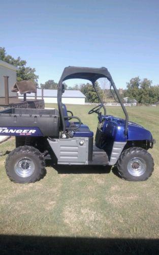 Polaris ranger xp 700 efi 4x4.   2006