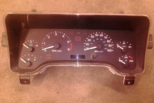 97 98 99 00 jeep wrangler speedometer cluster lhd mph 56009170ac 