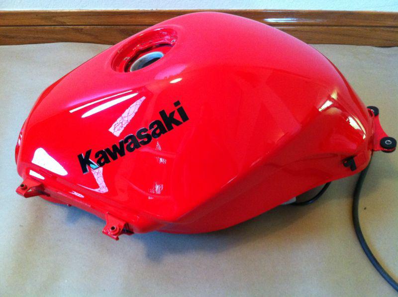 08 09 10 11 12 kawasaki ninja ex250 250 250r gas tank fuel petro w/ fuel pump