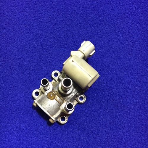 1992 - 1996 toyota camry iac idle air control valve 2.2 liter 5s-fe 22270-03020