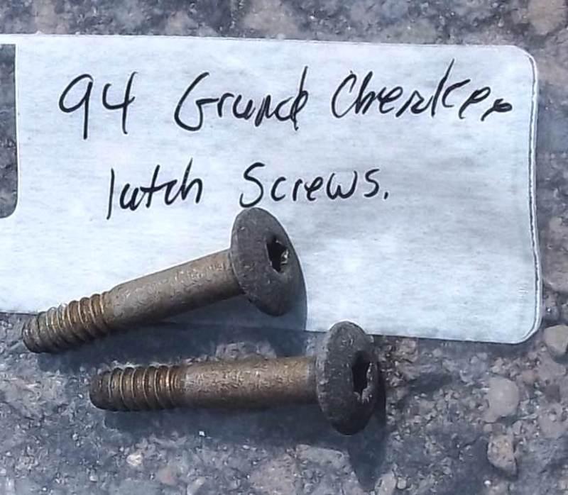 2001 2002 grand cherokee door latch lock bolt screw torx head striker
