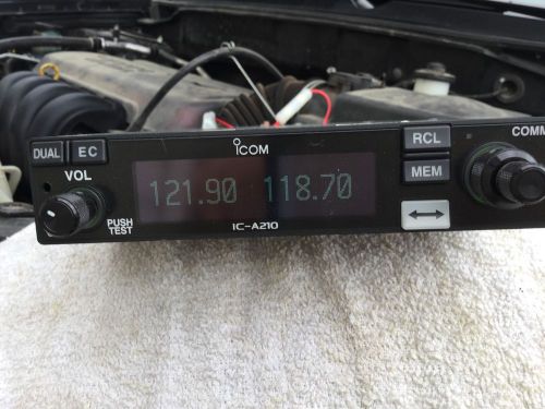 Icom ic-a210 aviation radio with wire harness