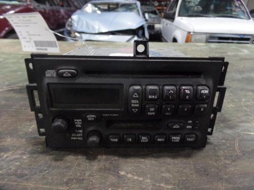 04 pontiac grand prix a/v radio am-fm-stereo-cass-cd 10439779