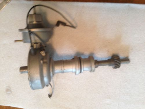 1972  ford  motorcraft  8 cylinder distributor d2af 12127 pa