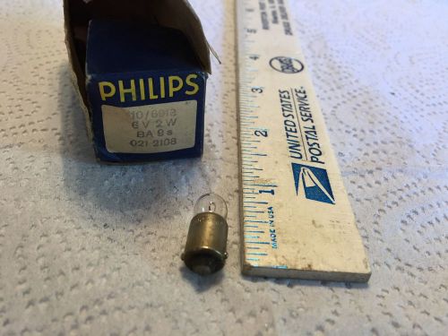 Ford; chrysler; gm; studebaker; old car light bulb,   pn 6913.   item:  0078