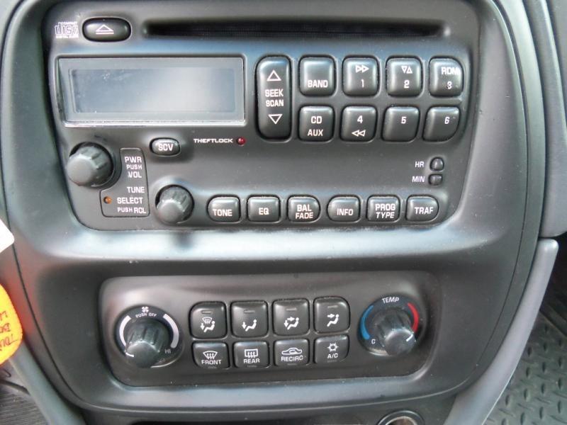 Radio/stereo for 03 04 05 bonneville ~