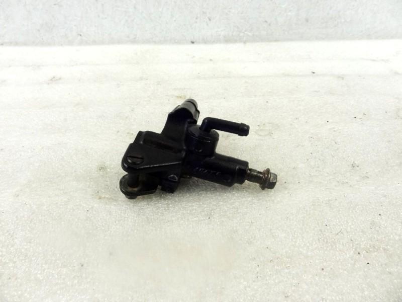 Yamaha front brake master cylinder 99 00 01 02 yamaha r6