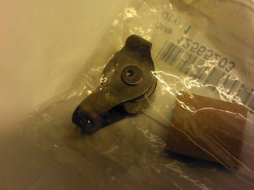 Gm oem 12565203 rocker arm/engine rocker arm