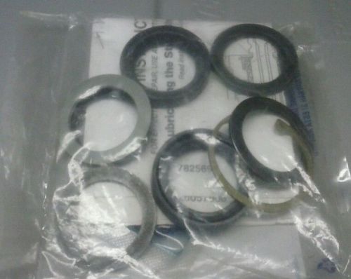 Genuine gm oem pitman shaft seal kit 26057638