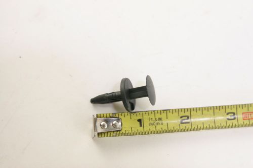 New oem 11589290 black nylon push type retainer clips sold individually nip