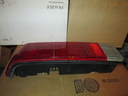 1970-76 porsche 914 taillight assembley  1970 71 72 73 74 75 76 left driver side