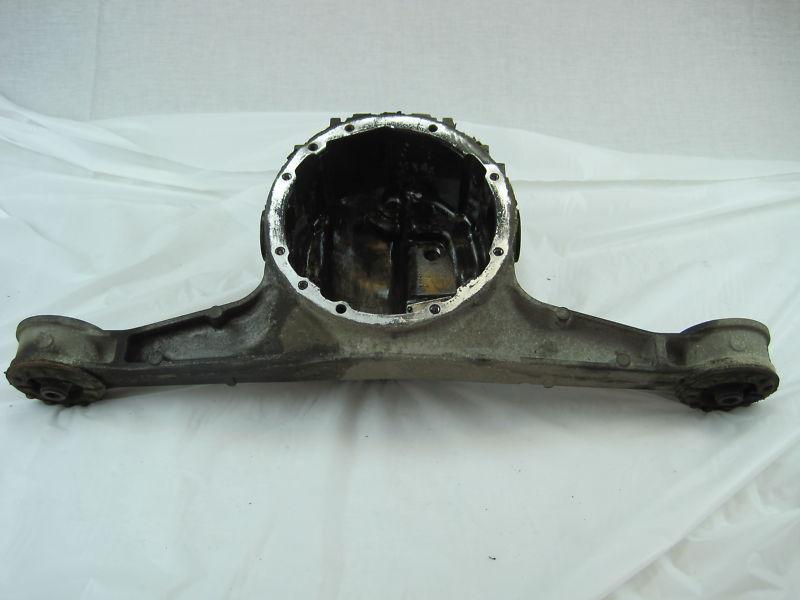 Mazda miata 7 inch differential mounting housing  (carrier)