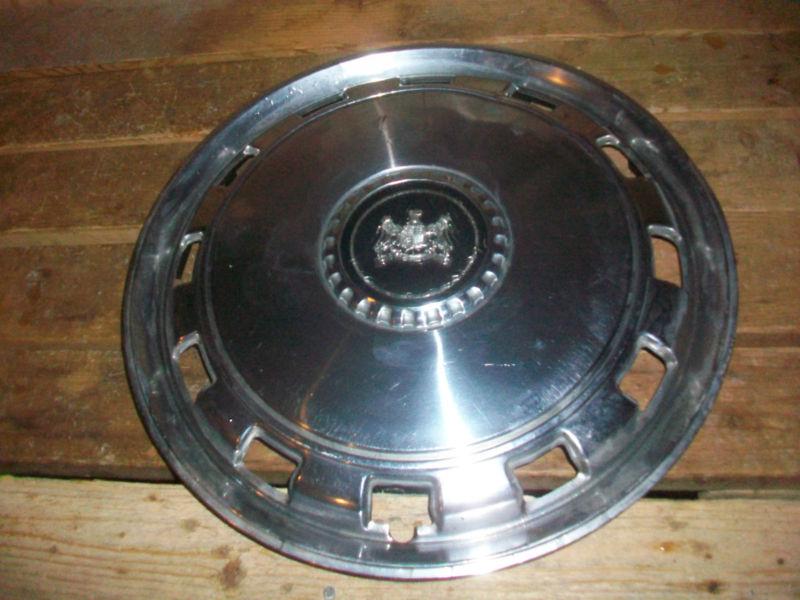 * 15 inch factory hubcap - mercury - grand marquis, cougar, etc.......