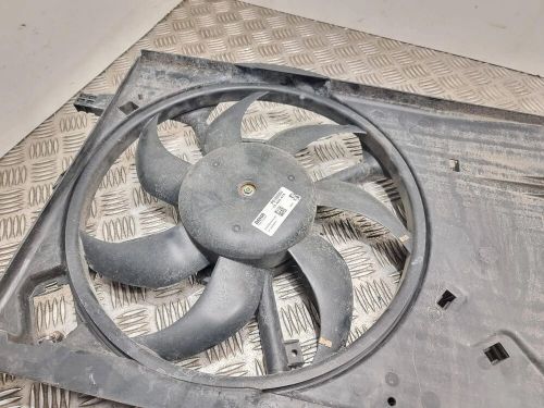 Fiat punto 199 motor fan 51878035 e5502010 1214615 1.20 petrol 2015 24774324-