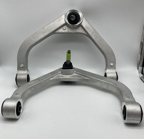 Rough country control arms for ram 1500 12-25 - 3” lift - 1340/1341 - open box