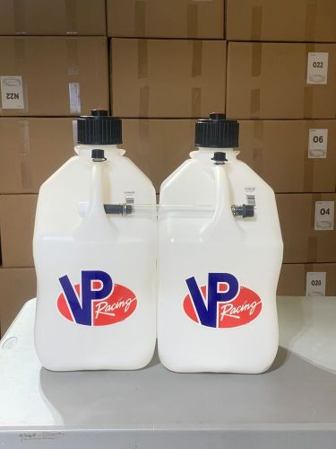 ( 2 ) vp racing white 5.5 gallon square utility jugs &amp; ( 1 ) deluxe fill hose