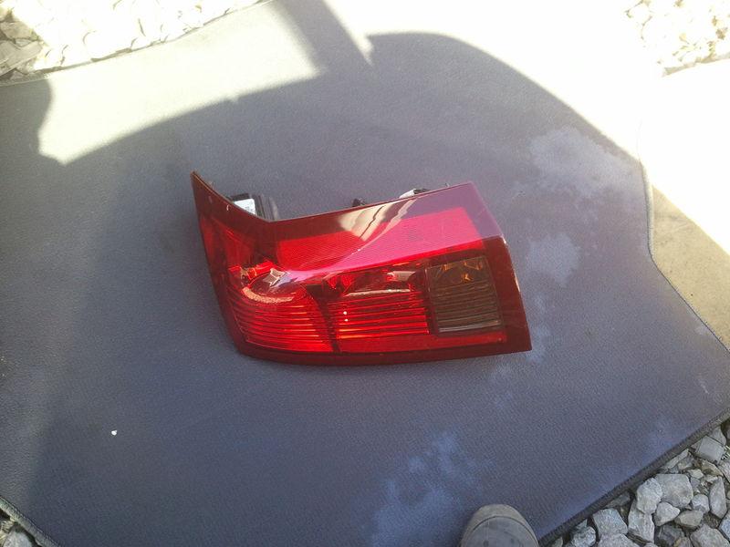 03 04 05 06 07  cadillac cts rh passenger tail light