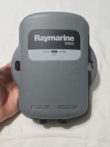 Raymarine dsm25 e63070 digital 500kw a60 a65 depth sounder fishfinder