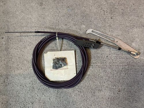 Single parachute cable and handle