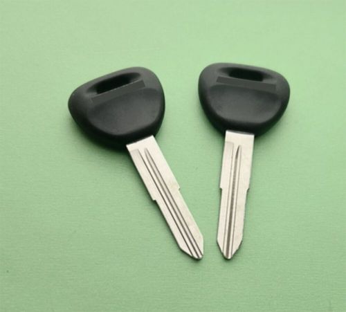 2x blank key fits gto magna montero pajero starwagon verada lancer outlander -r