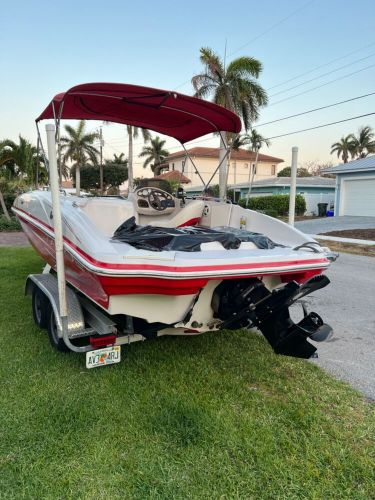 2008 tahoe 195 open deck boat excellent condition new interior with trailer