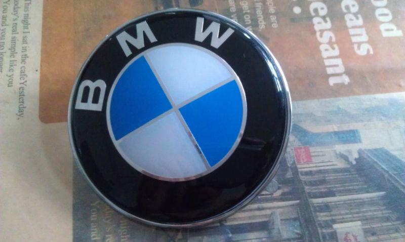 Bmw blue white 82mm hood / trunk emblem 3d for 1 3 5 7 all series