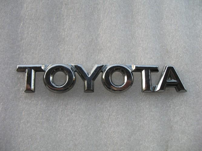 2002 toyota solara rear trunk chrome silver emblem logo decal oem 99 00 01 02 03