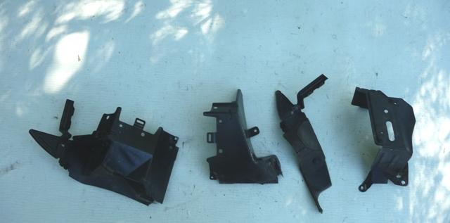  04 05 06 07 08 nissan 350z base rear bumper cover tab mounting brackets oem