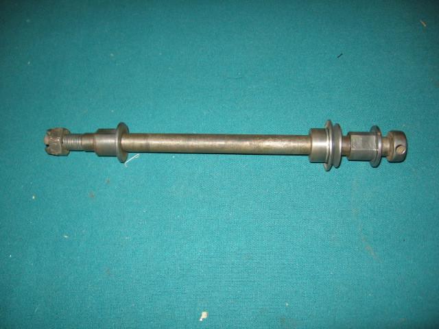 1979 yamaha yz 125 mx rear axle with nut 1978 1980 1979