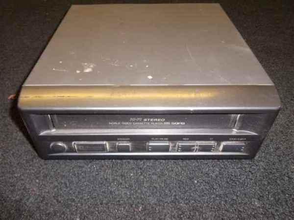 01 town & country caravan oem vhs vcr player lkq