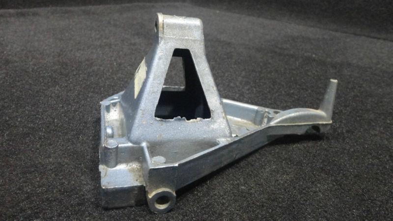 Port bracket #319764, #0319764 1974-1976 25hp johnson/evinrude outboard boat #1