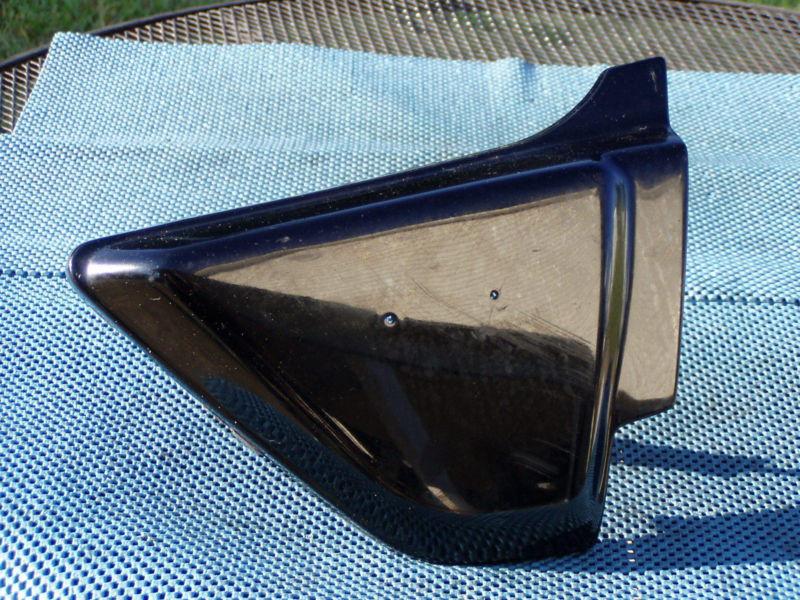 80-83 kawasaki kz750 kz 750 h ltd right side cover  ebony color