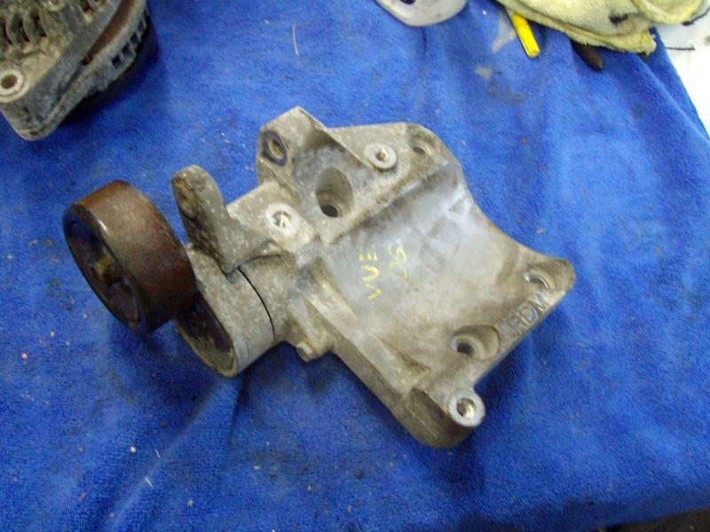 2004-2007 saturn vue v6 engine belt tensioner