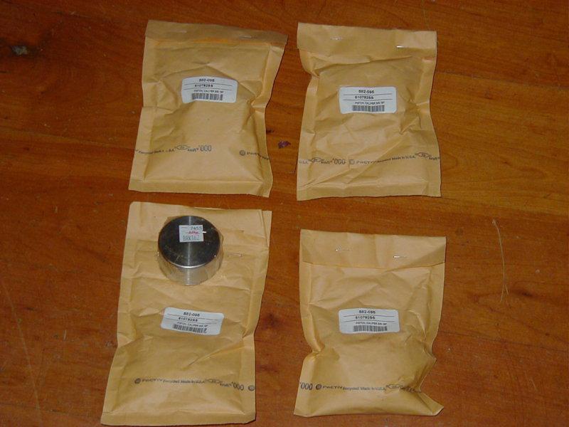 Tr3 / tr4a new caliper pistons, stainless steel (4) with seal kit 