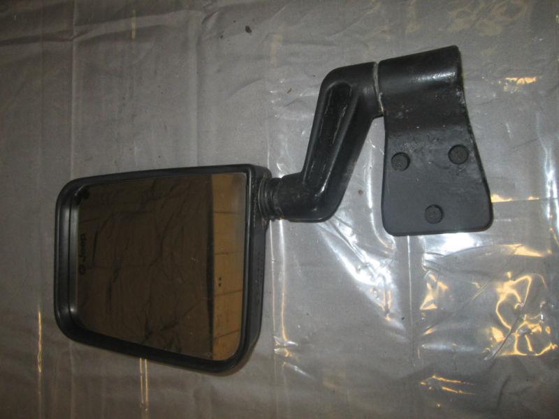 Jeep wrangler 1994-02 driver side full or half door mirror & arm used yj 1043