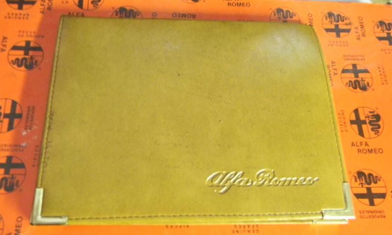 Alfa romeo spider owners manual brown case