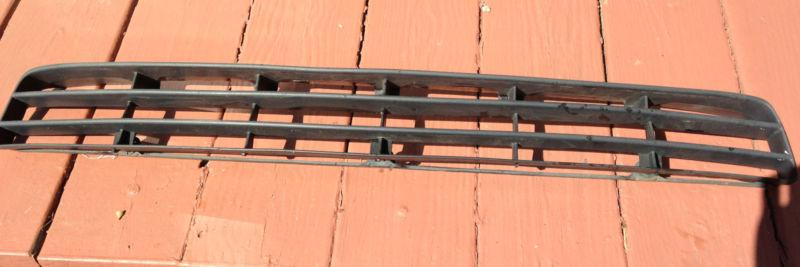 Lexus sc300 sc400 grille lower oem 1996 bumper  grill  rare excellent