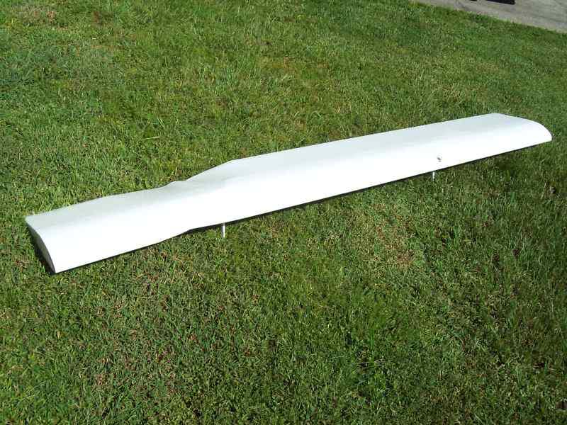 Aileron aviat husky 2011 repairable or for parts from sun-n-fun tornado cheap!