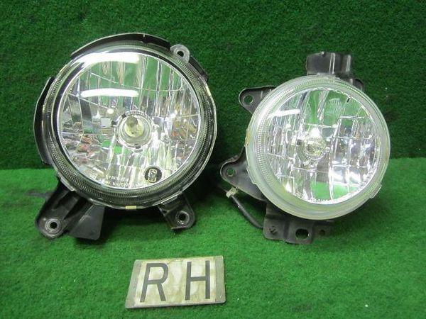 Daihatsu move 2000 right head light assembled [8010800]