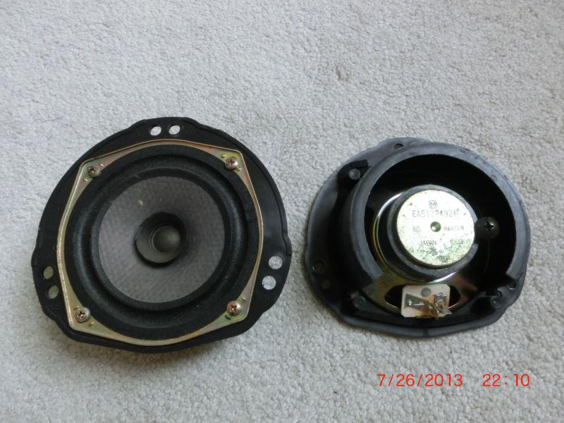 1998-2002 subaru forester rear door speaker left or right lh rh