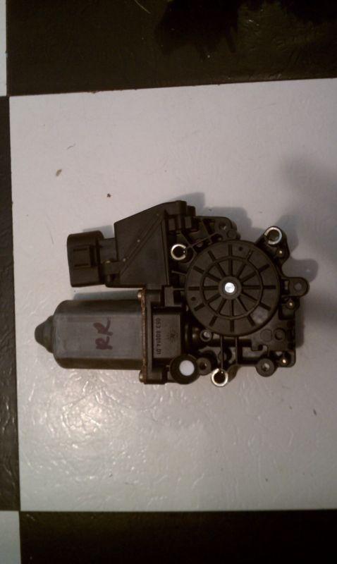 96 97 98 99 00 01 02 audi a4 right rear door power window motor only