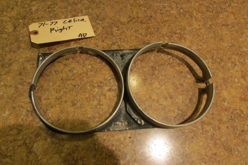 Toyota ra21 ta22 ra24 ra24 ra29 ta27 gt st celica rh headlight trim ring 71-77 x