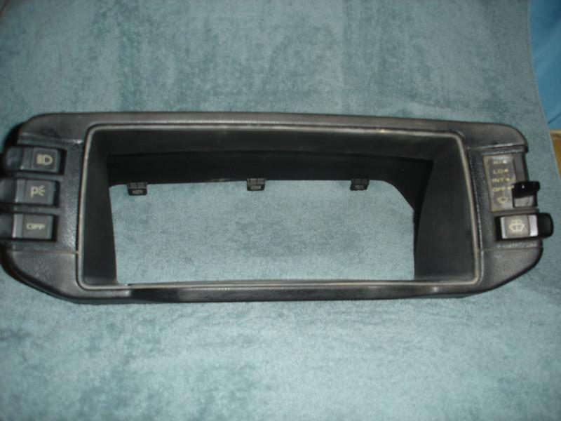 85 86  isuzu i mark instrument cluster surround hood bezel